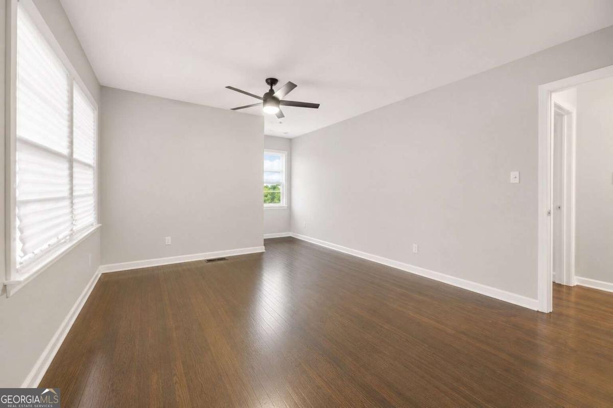 1507 Lively Ridge Road Atlanta - Photo 10