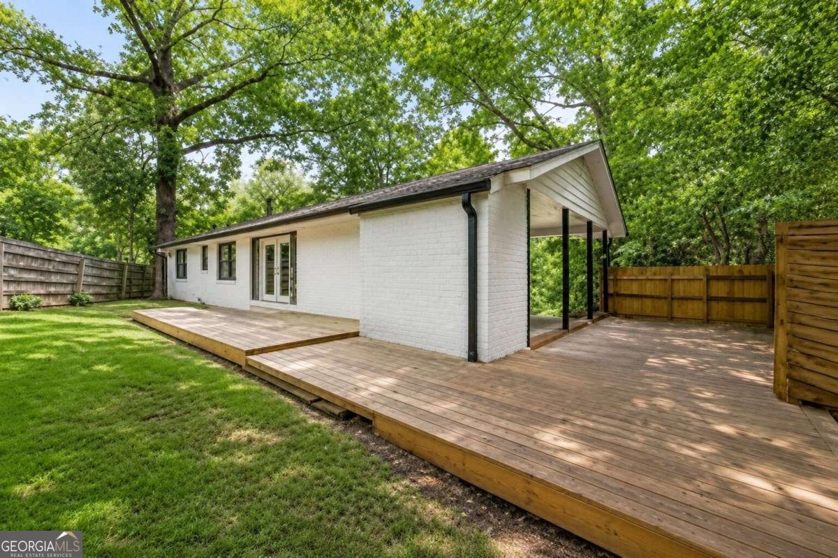 1507 Lively Ridge Road Atlanta - Photo 15
