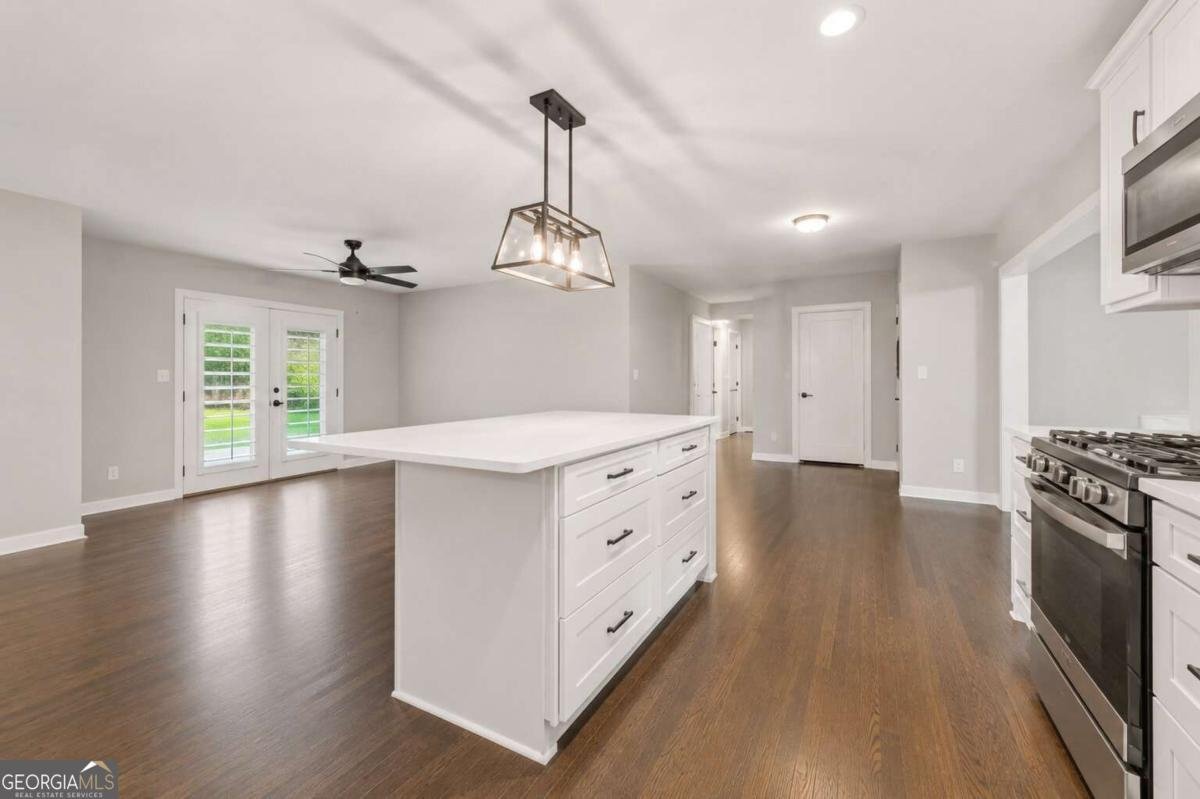 1507 Lively Ridge Road Atlanta - Photo 8