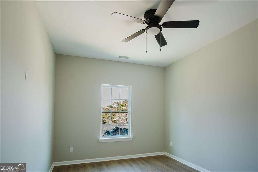 112 Neal Avenue Stockbridge - Photo 16