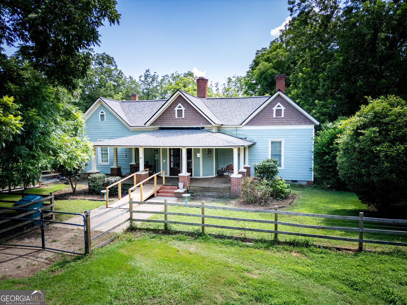 111 Banks Street Shady Dale - Photo 2