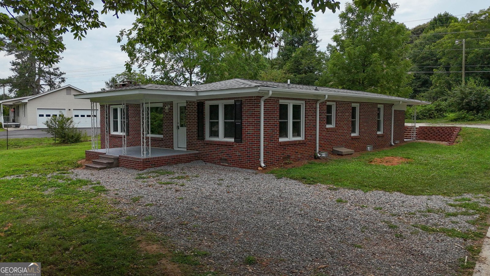 2292 Blacksnake Road Mount Airy - main photo