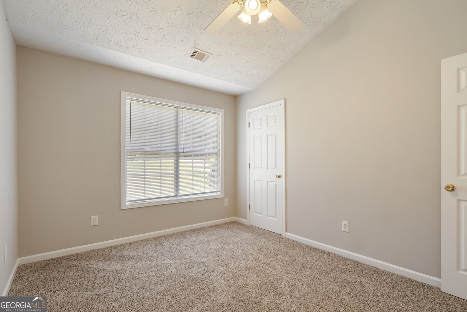 215 Cambridge Way Covington - Photo 18