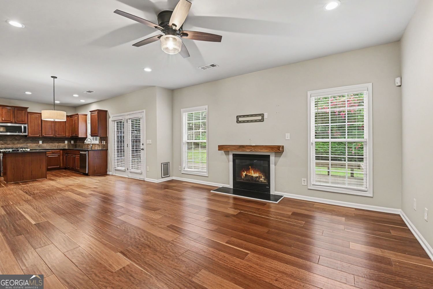 684 King Sword Court Mableton - Photo 10