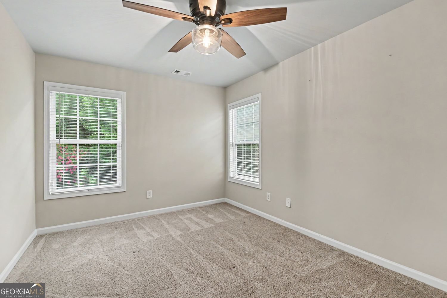 684 King Sword Court Mableton - Photo 18