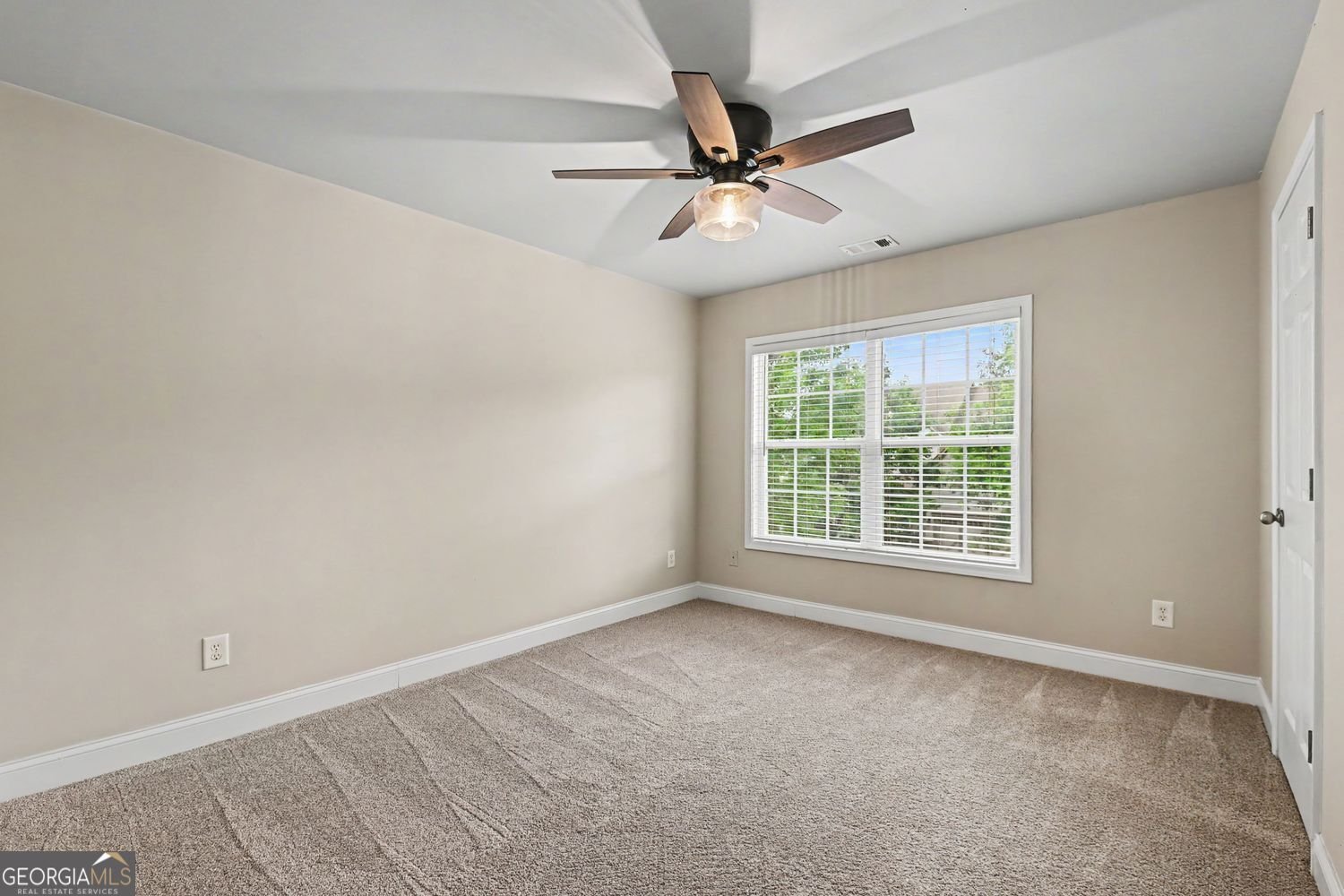 684 King Sword Court Mableton - Photo 19