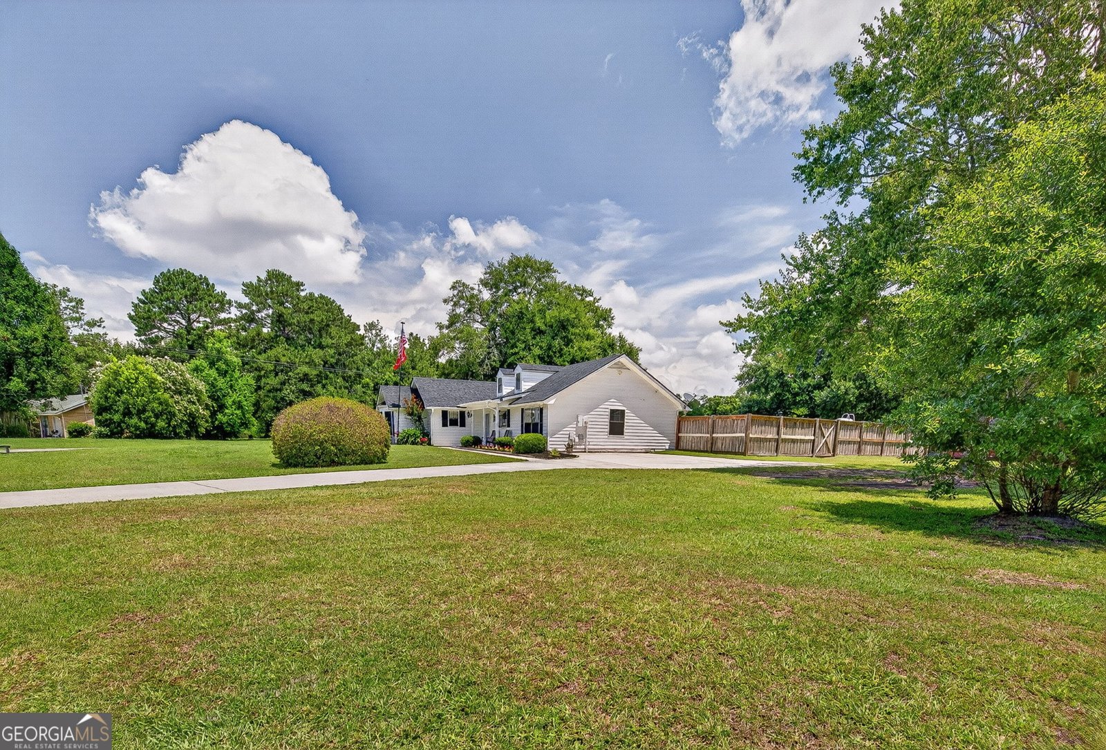 385 Lemans Drive Bloomingdale - Photo 8