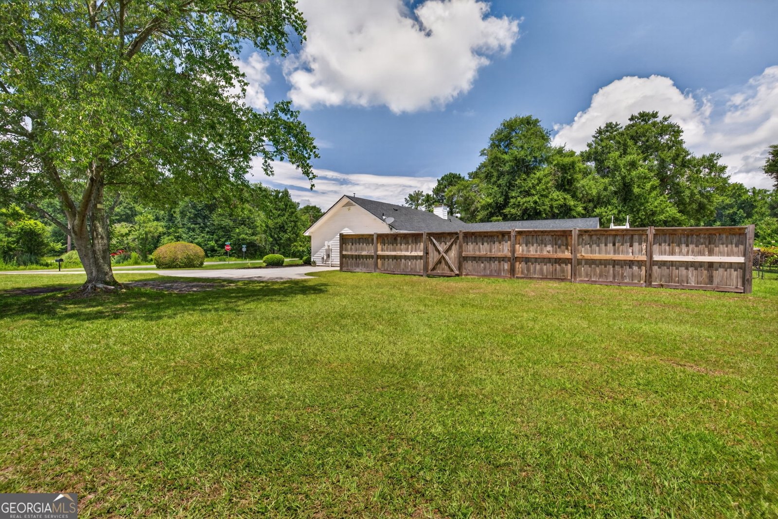 385 Lemans Drive Bloomingdale - Photo 9