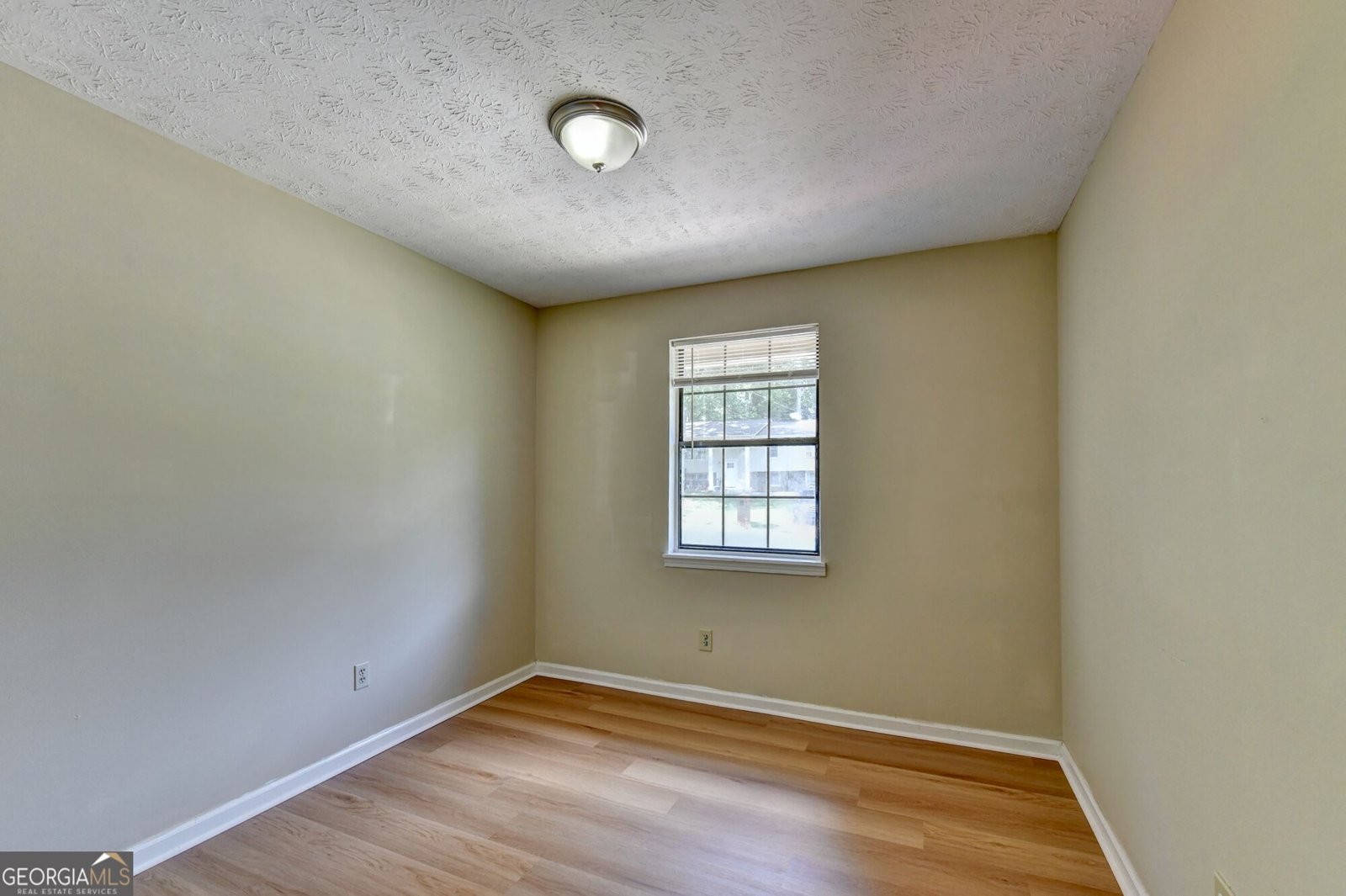 2484 Rhoanoke Drive Duluth - Photo 16