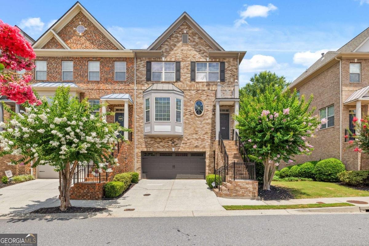 9044 Woodland Trail Alpharetta - main photo