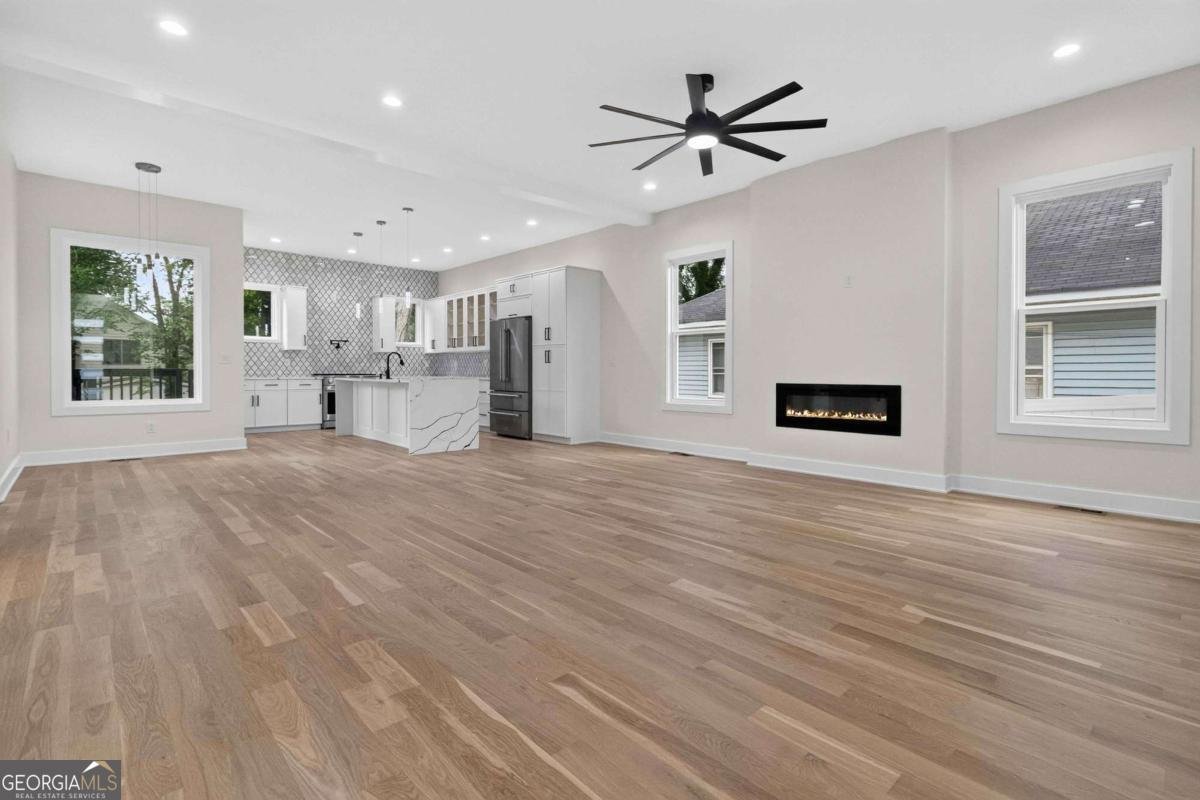 1643 Walker Avenue Atlanta - Photo 6