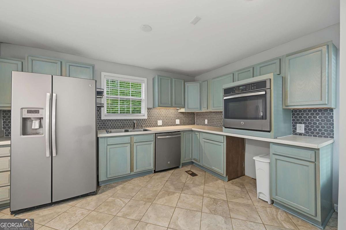 2327 Ben Hill Road Atlanta - Photo 13