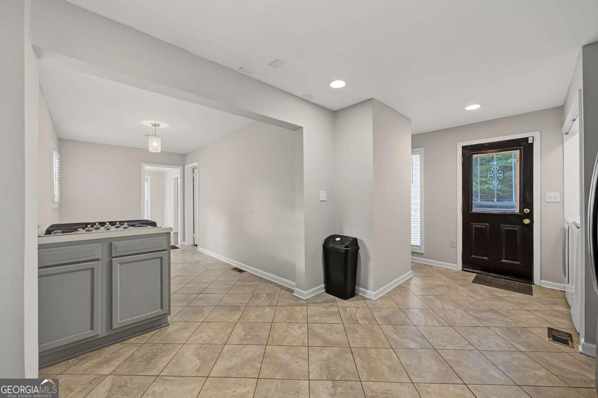 2327 Ben Hill Road Atlanta - Photo 15