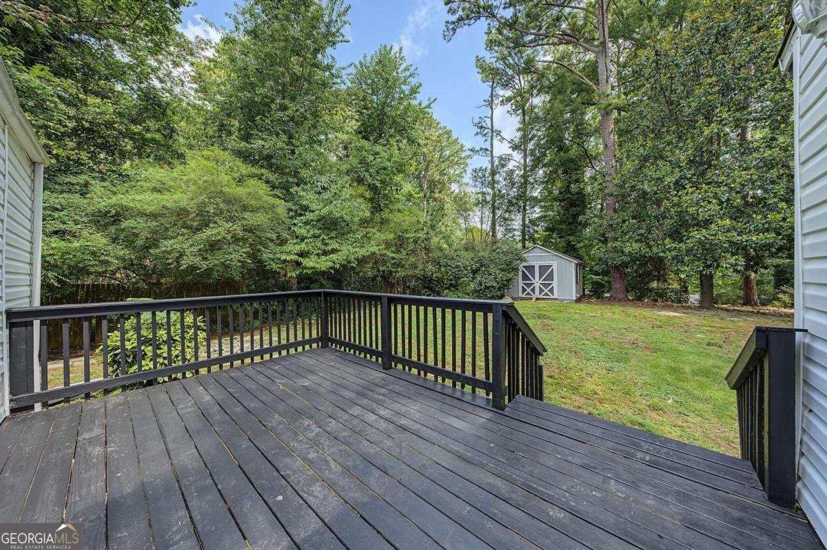 2327 Ben Hill Road Atlanta - Photo 17