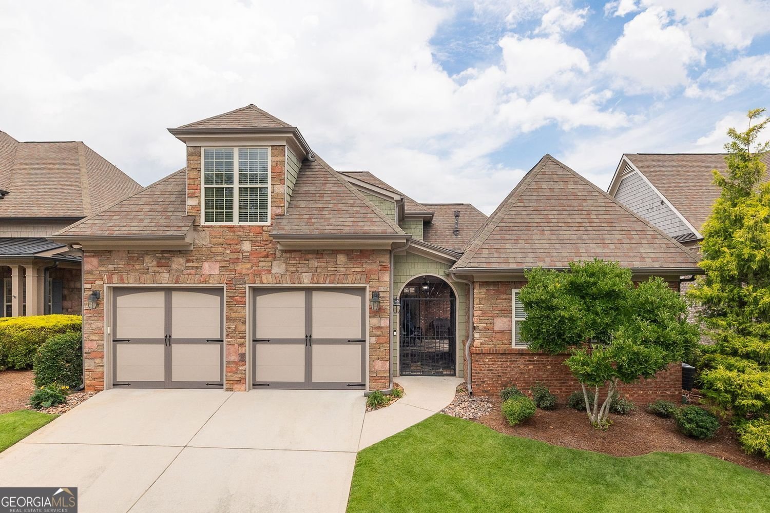 11127 Brookhavenclub Drive johns creek - main photo