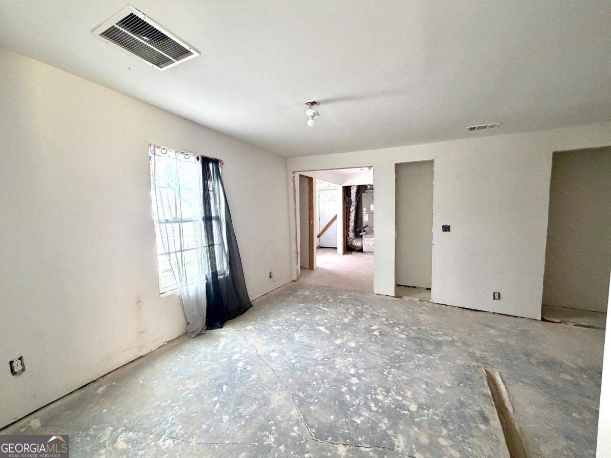 955 Pinecrest Drive Forest Park - Photo 21