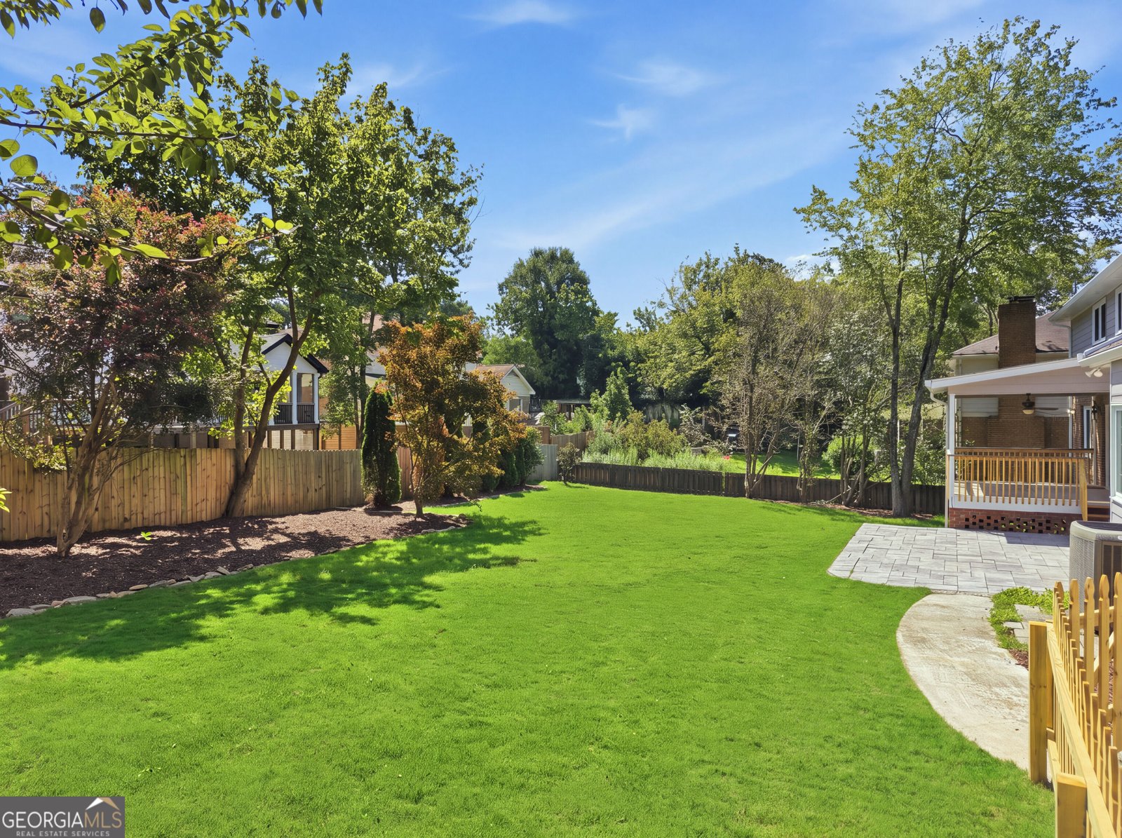 5157 Lakesprings Drive Atlanta - Photo 8