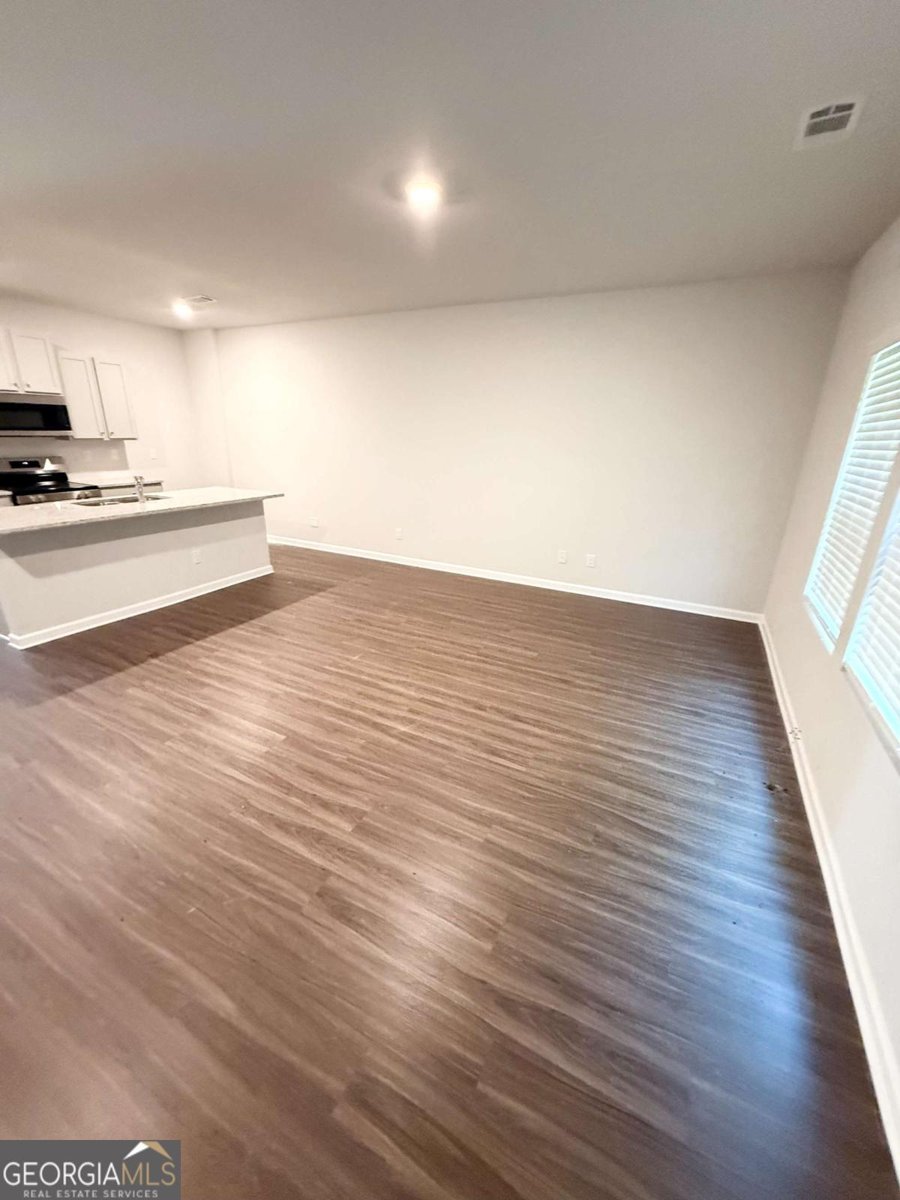 285 Oakwood Drive Milledgeville - Photo 6