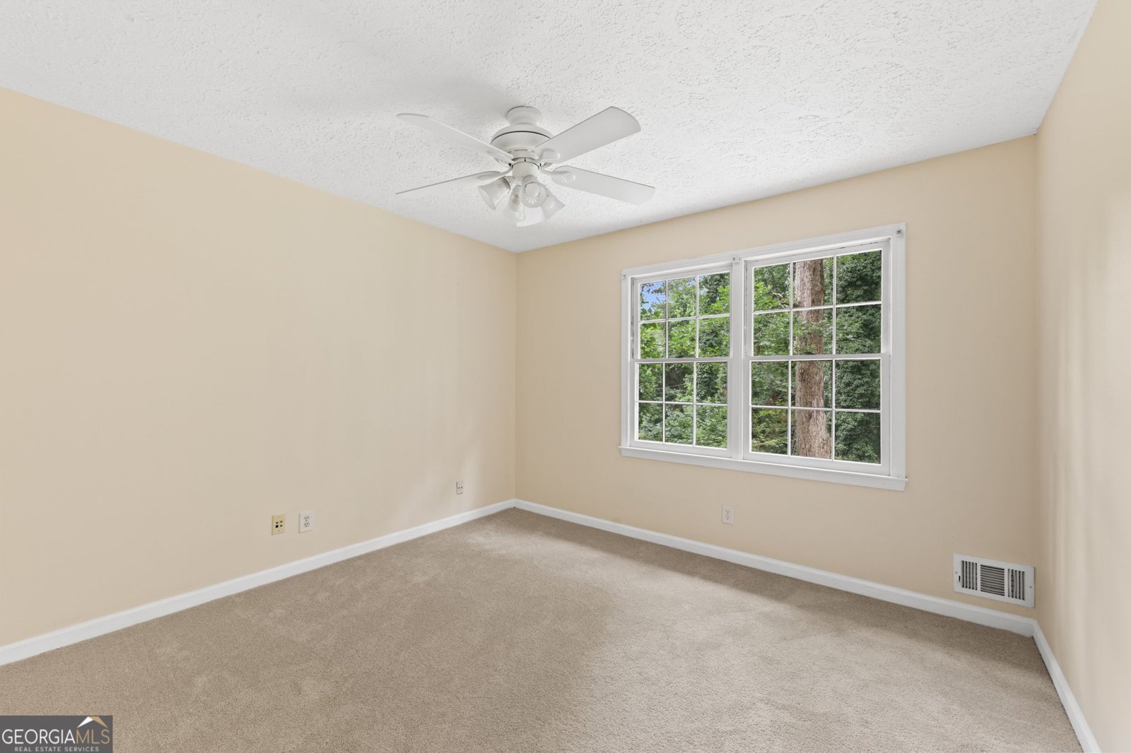 702 Osco Parkway Woodstock - Photo 8