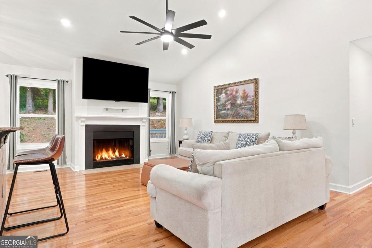 3010 Wellcrest Drive Kennesaw - Photo 8