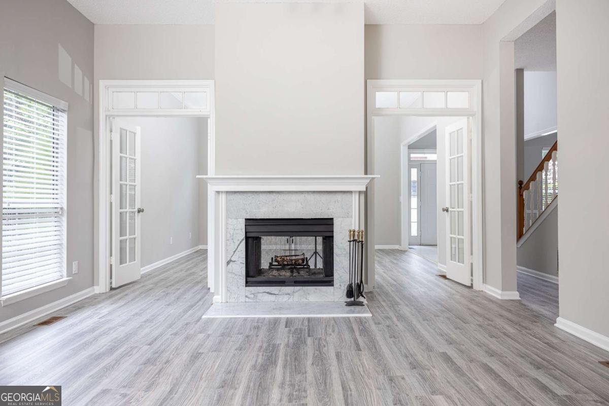 245 Greenmont Circle Alpharetta - Photo 9