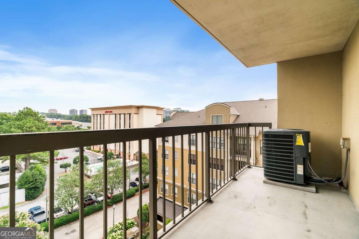 795 Hammond Drive Atlanta - Photo 19