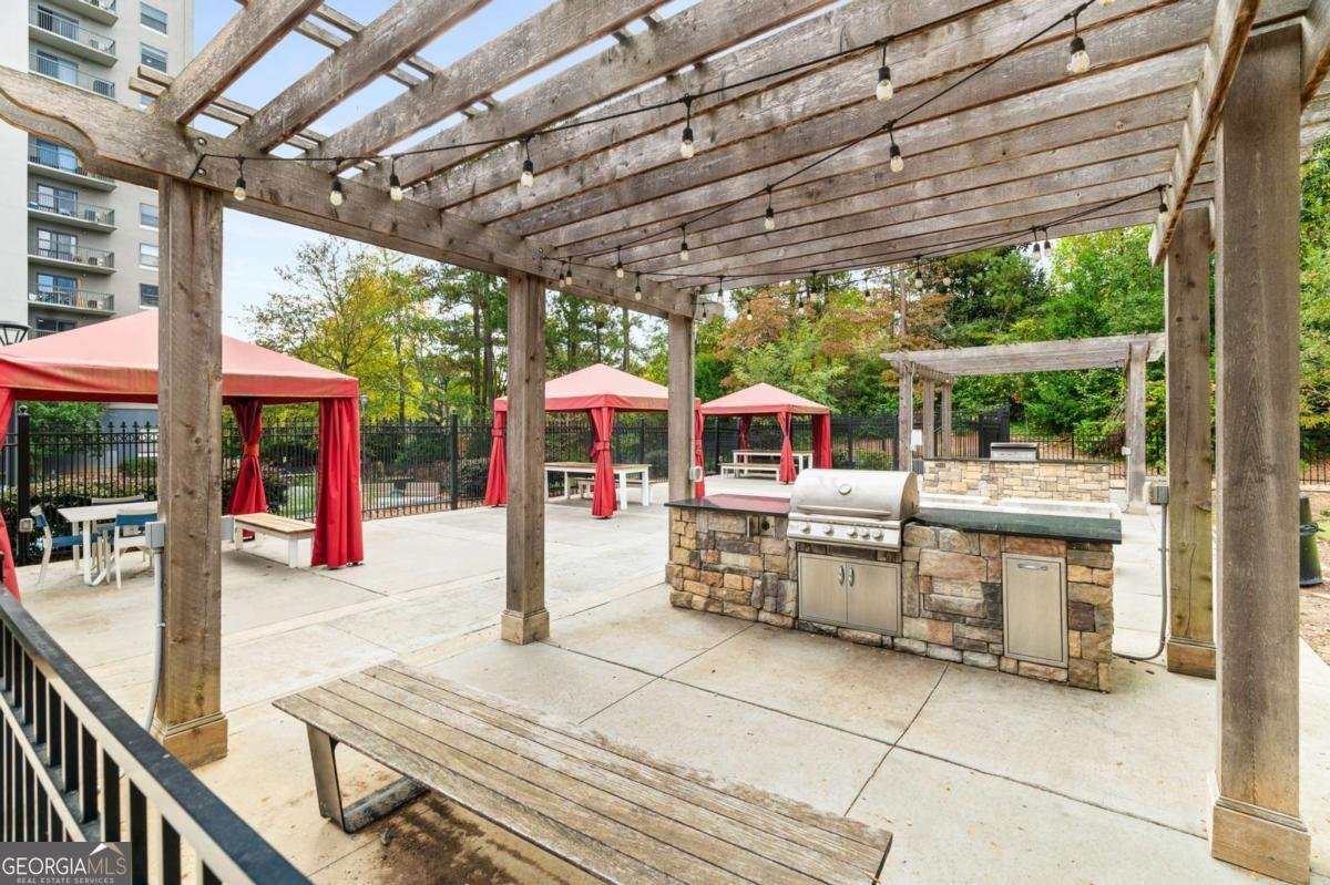 795 Hammond Drive Atlanta - Photo 32