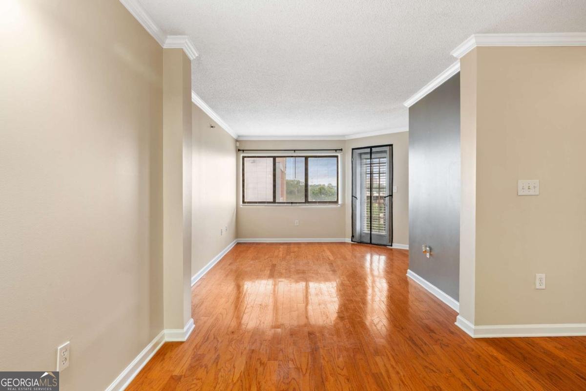 795 Hammond Drive Atlanta - Photo 8