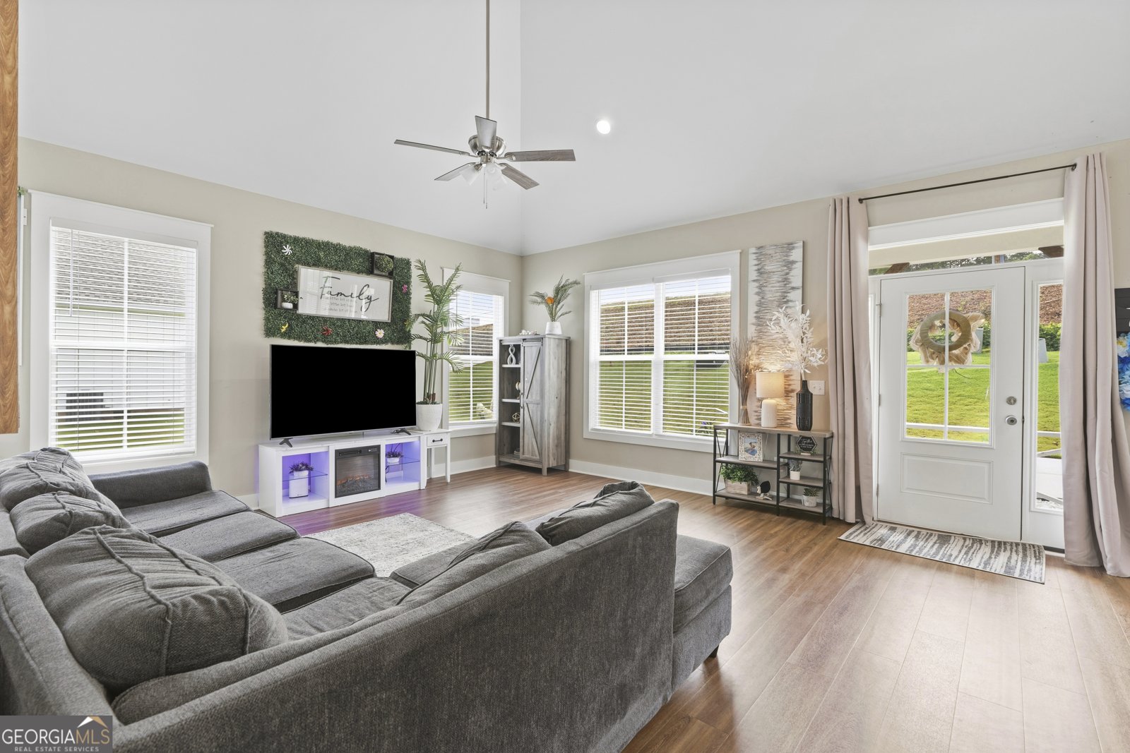 230 Campbell Street Cleveland - Photo 10