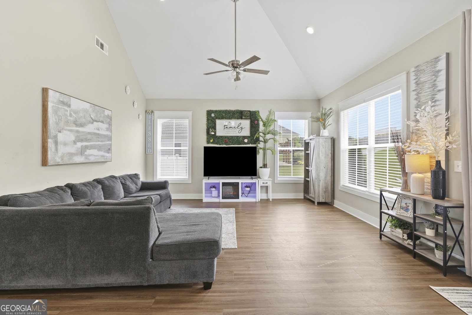 230 Campbell Street Cleveland - Photo 11