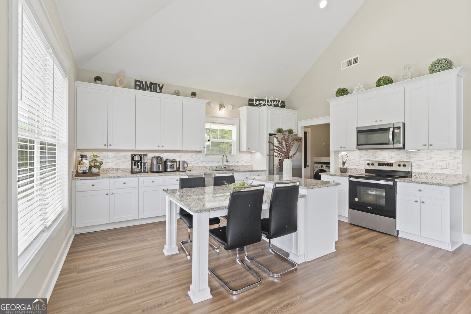 230 Campbell Street Cleveland - Photo 18