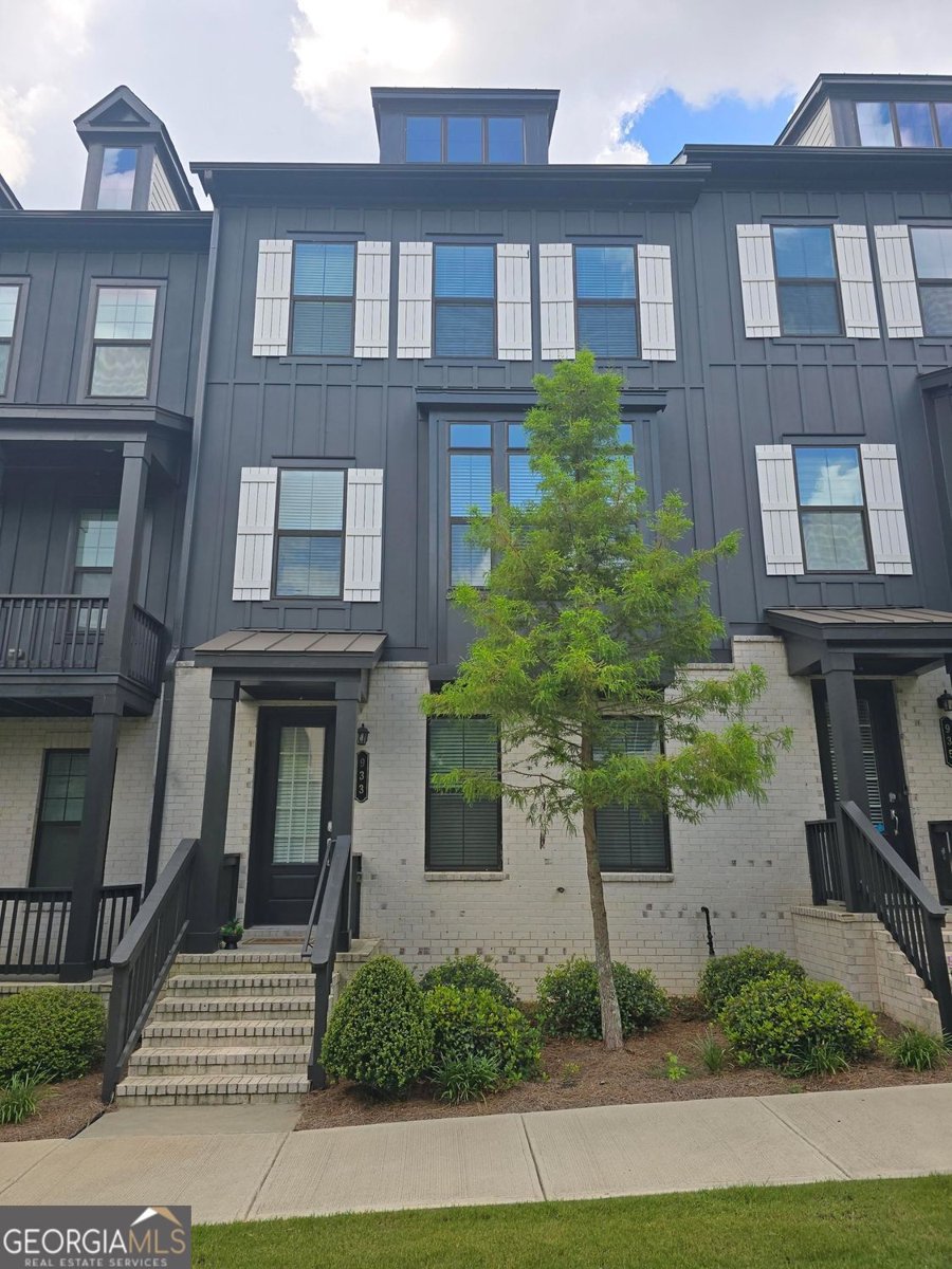 933 Catamaran Court Alpharetta - main photo