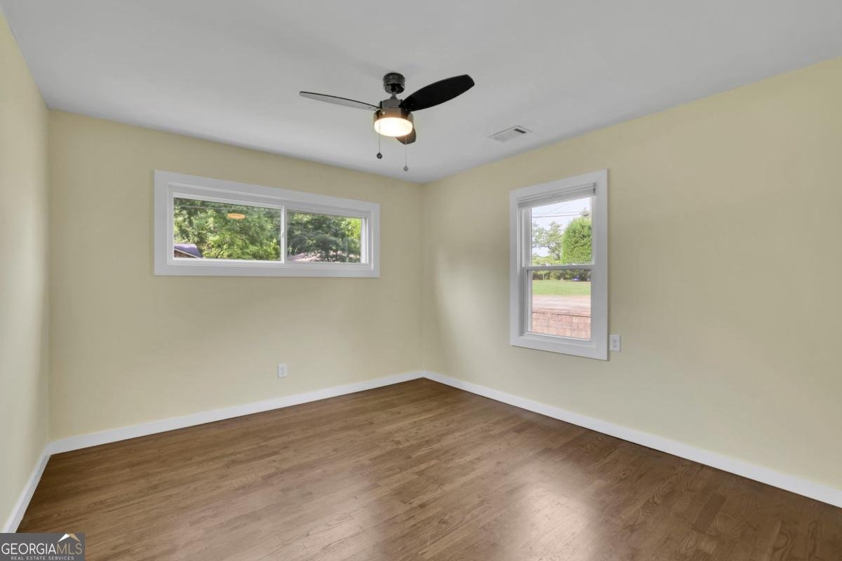 979 Oakview Drive Smyrna - Photo 12