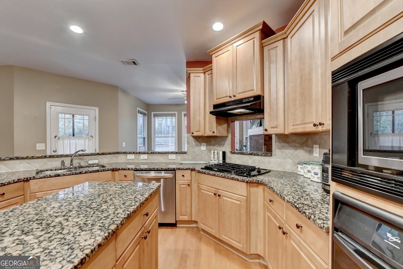 2213 HAMILTON MILL Parkway Dacula - Photo 36
