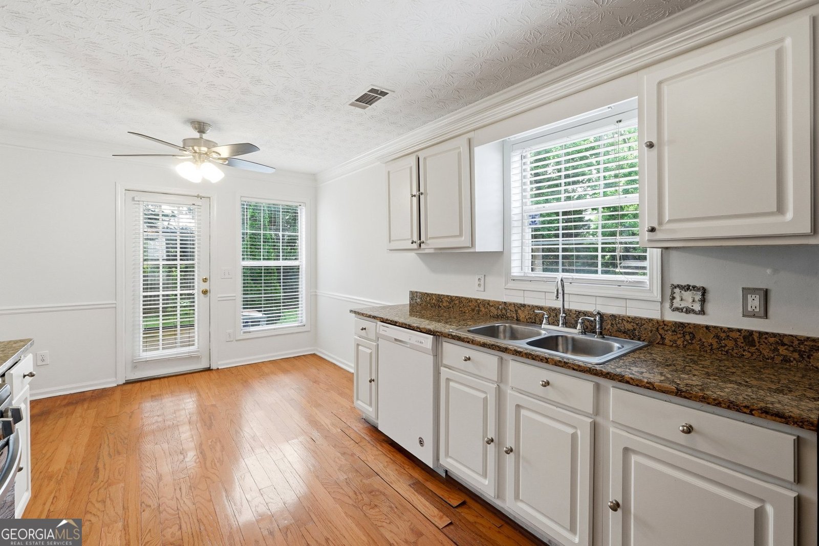 4180 Hopkins Bluff Way Duluth - Photo 12