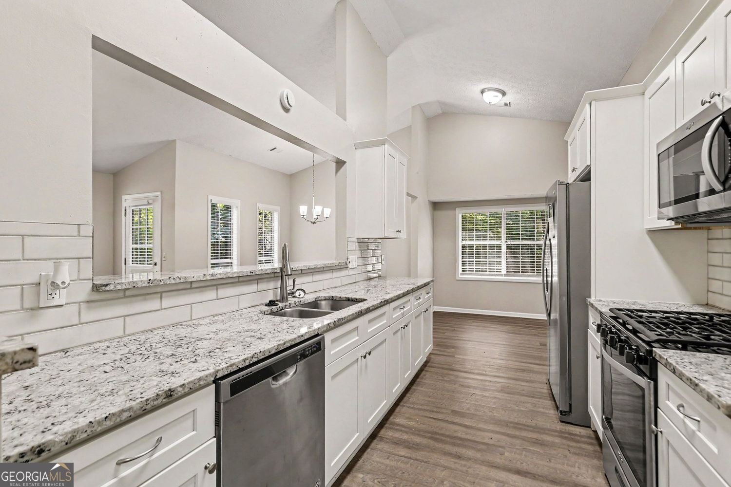 3856 Tuberose Court Douglasville - Photo 6