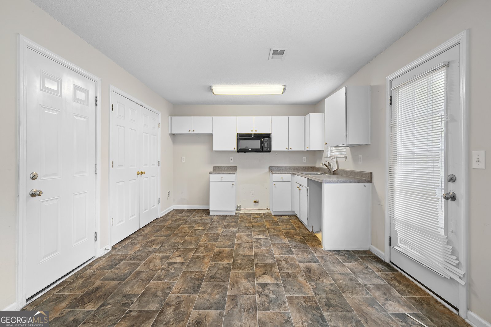 5515 Lofwood Lane Lithonia - Photo 6