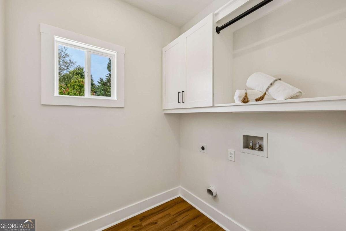 5205 Mulberry Street Flowery Branch - Photo 12