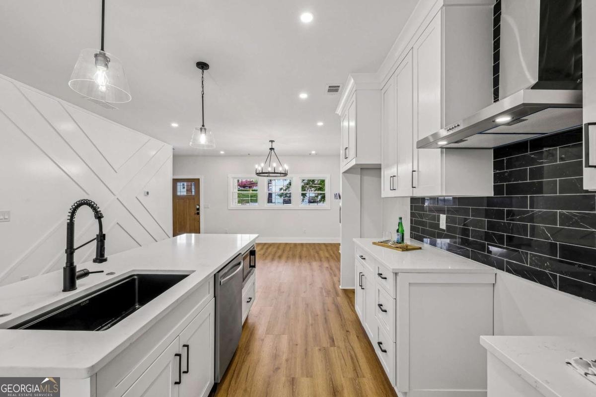 5205 Mulberry Street Flowery Branch - Photo 8