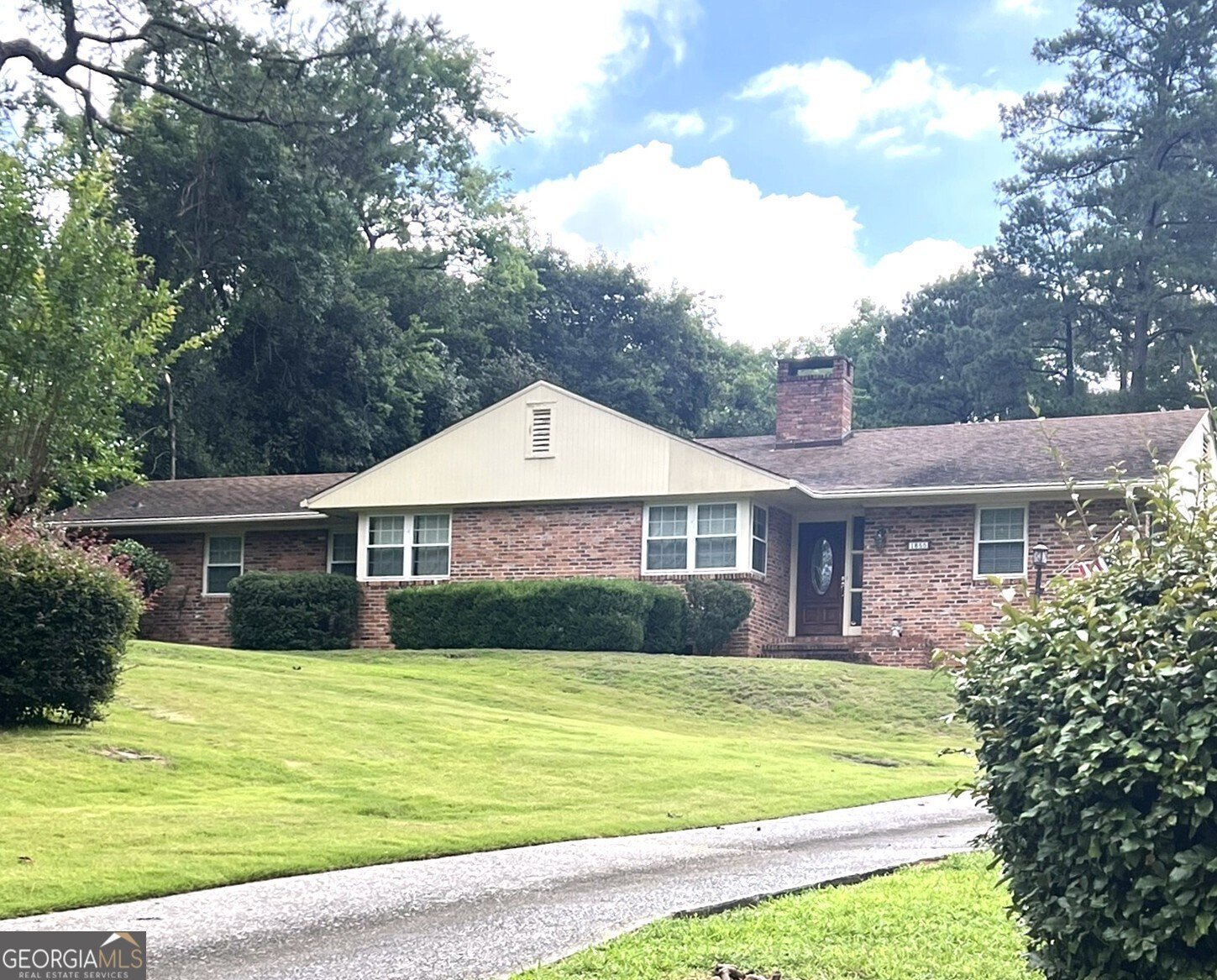 1855 Waverland Drive Macon - main photo