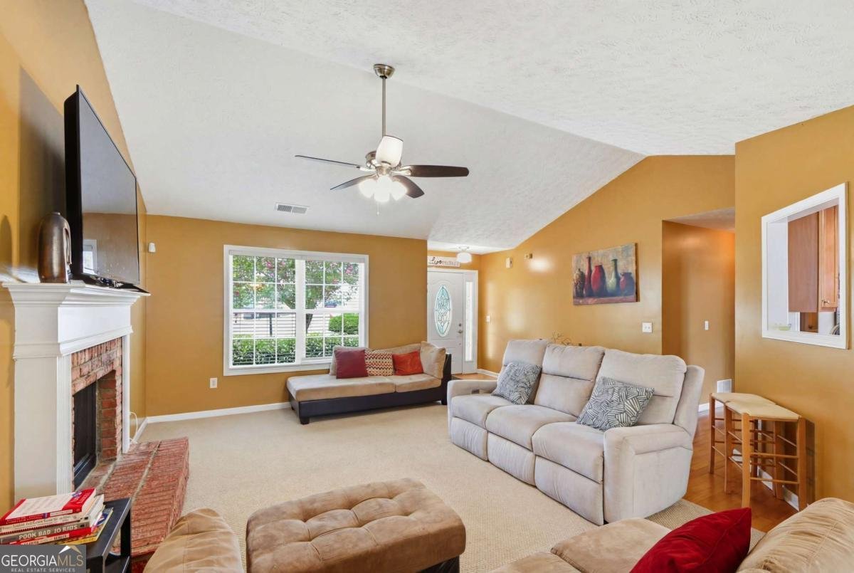 1320 Webb Farm Lane Loganville - Photo 10