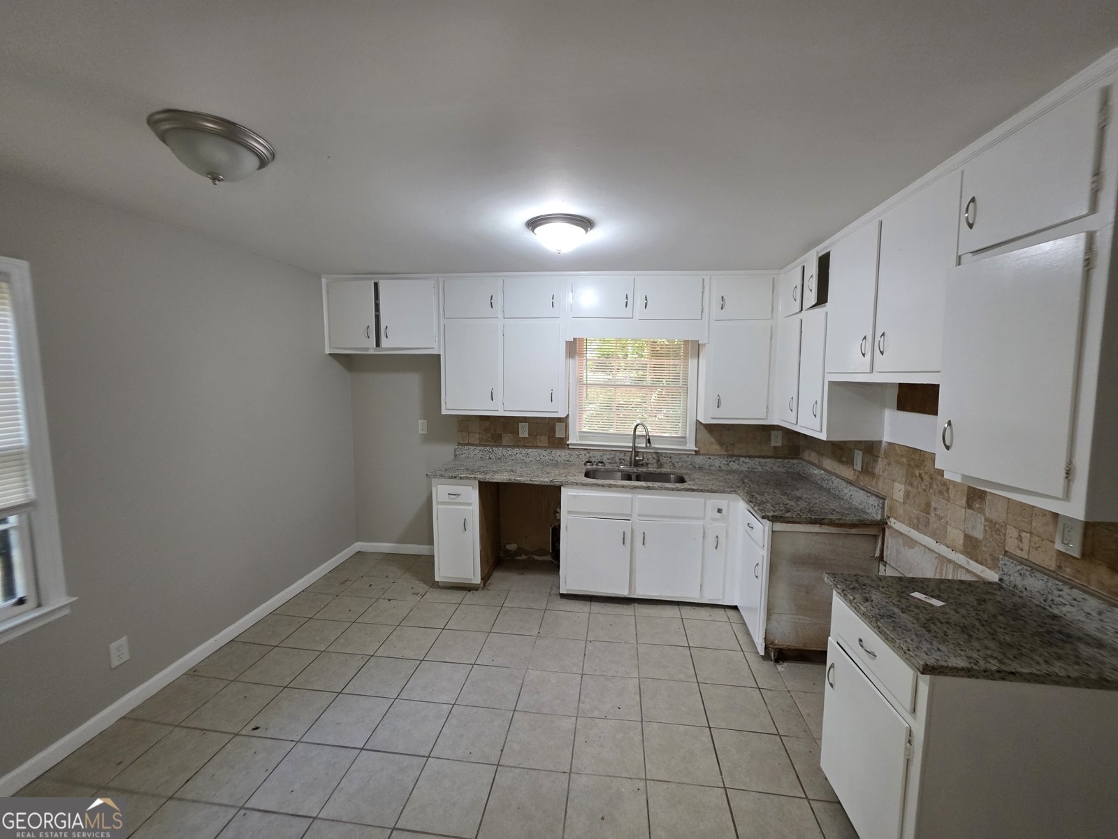 5183 Mccarter Ct Stone Mountain - Photo 8