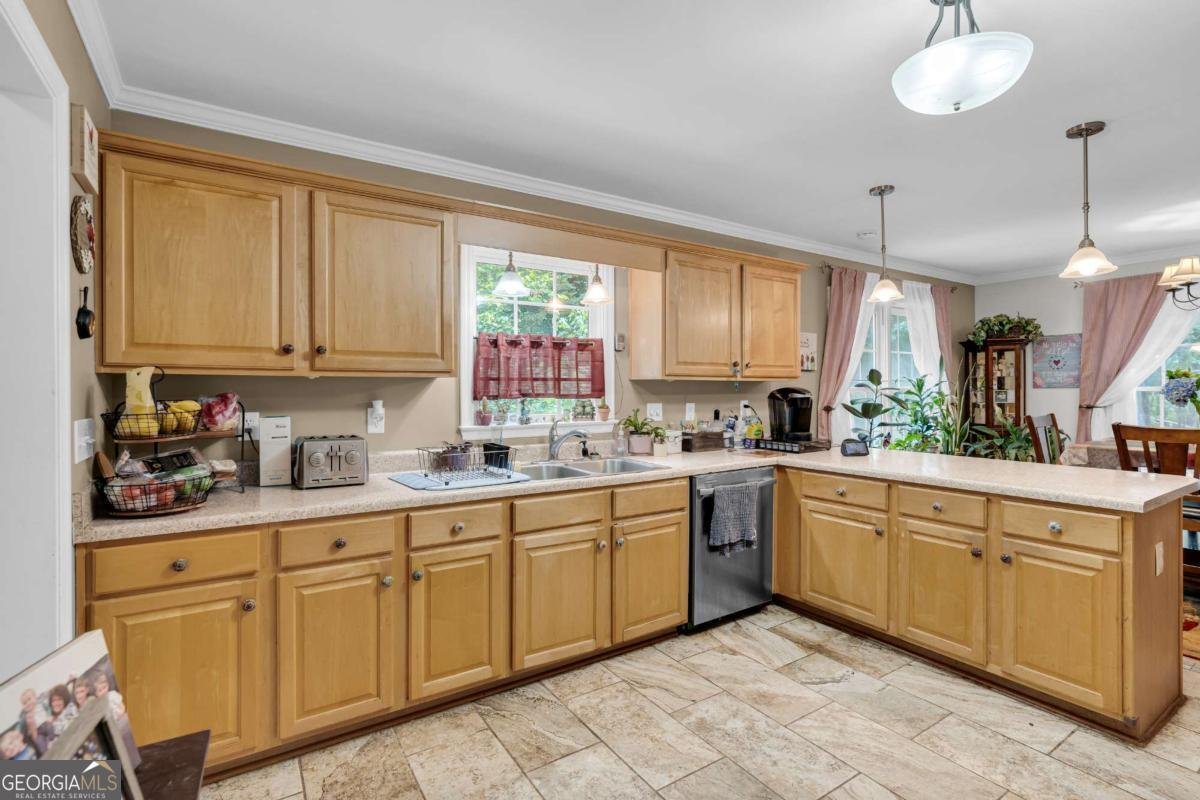 905 Daisy Lane Athens - Photo 15