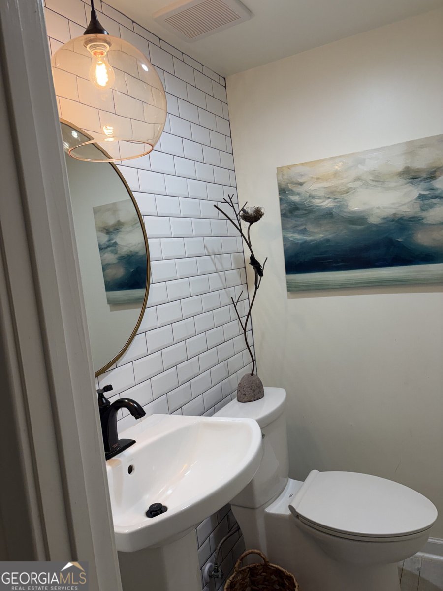 118 Glenell Drive Woodstock - Photo 7