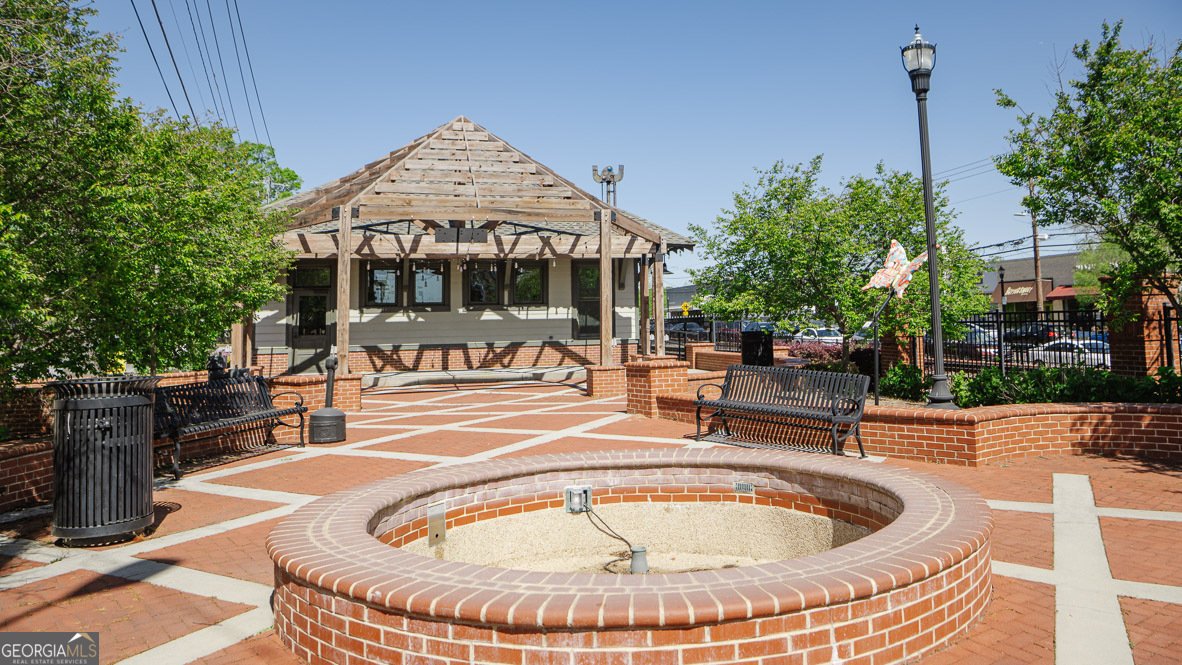 Photo 4