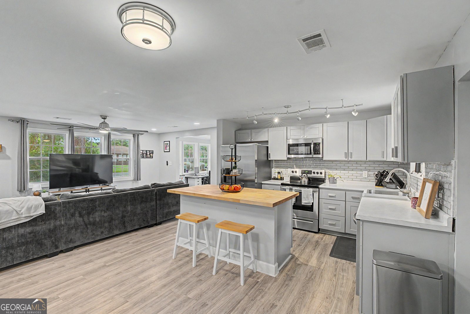 212 Chatham Villa Drive Garden City - Photo 9