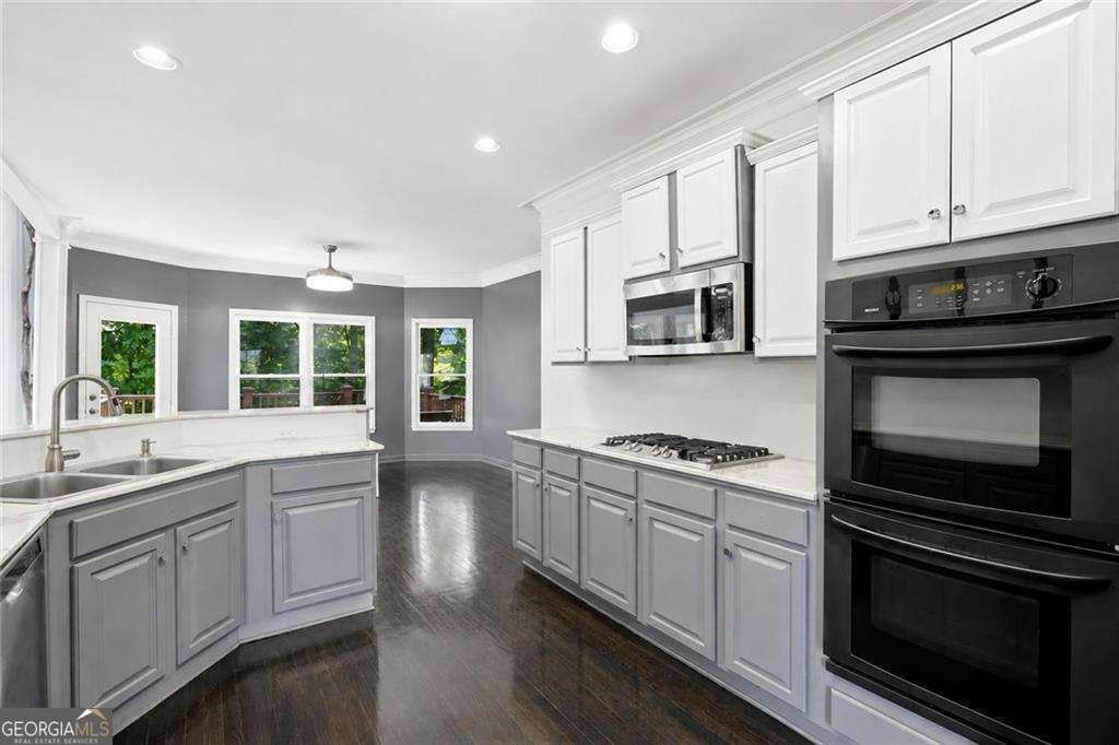 5135 Highland Lake Drive Atlanta - Photo 6
