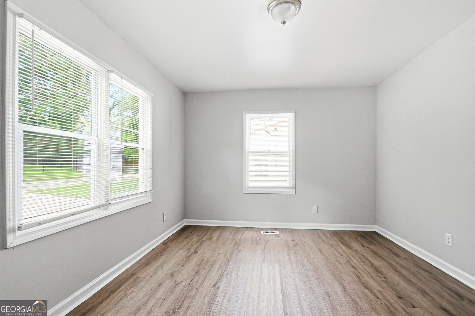 977 Moreland Drive Atlanta - Photo 4