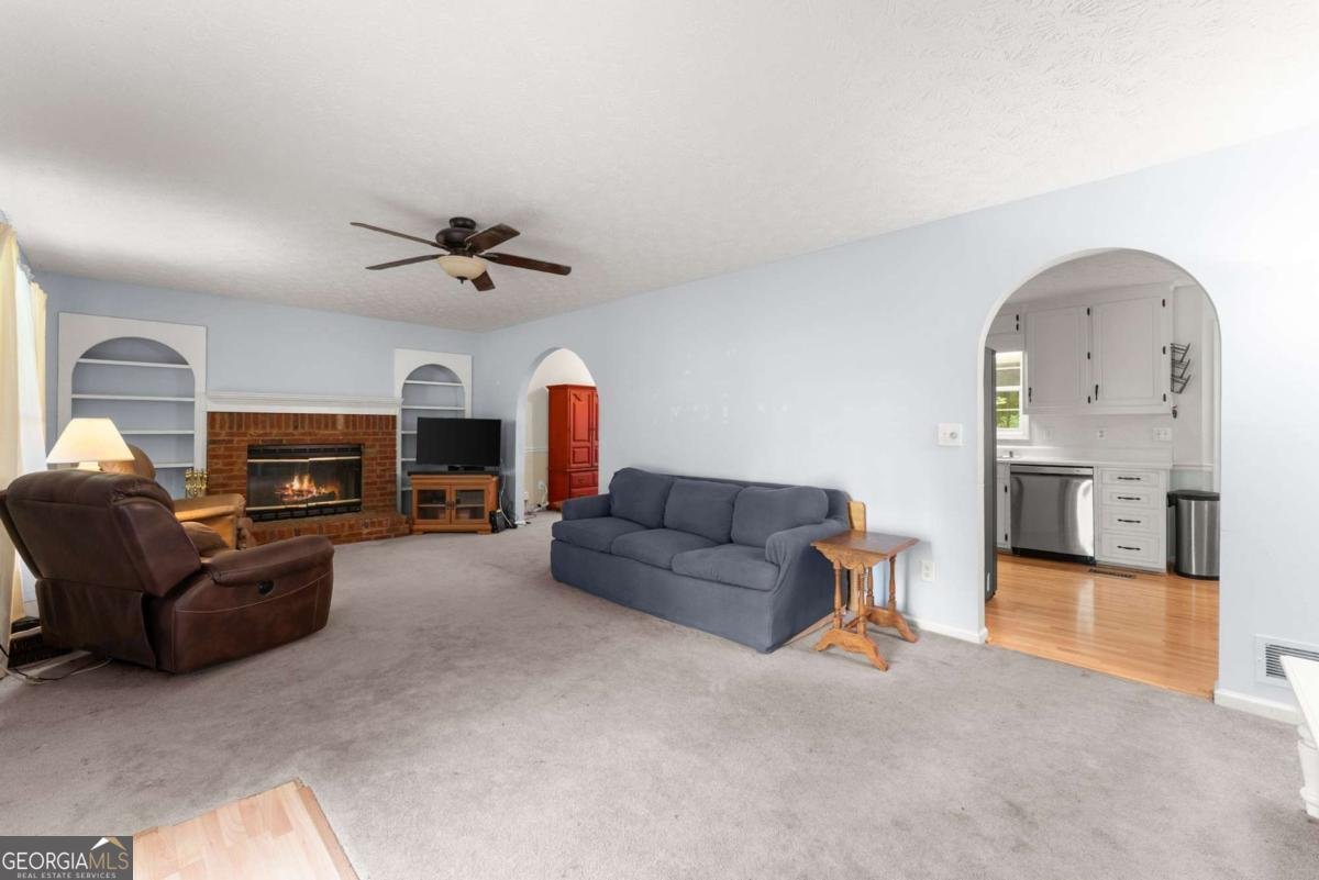 1085 Crystal Water Drive Lawrenceville - Photo 9