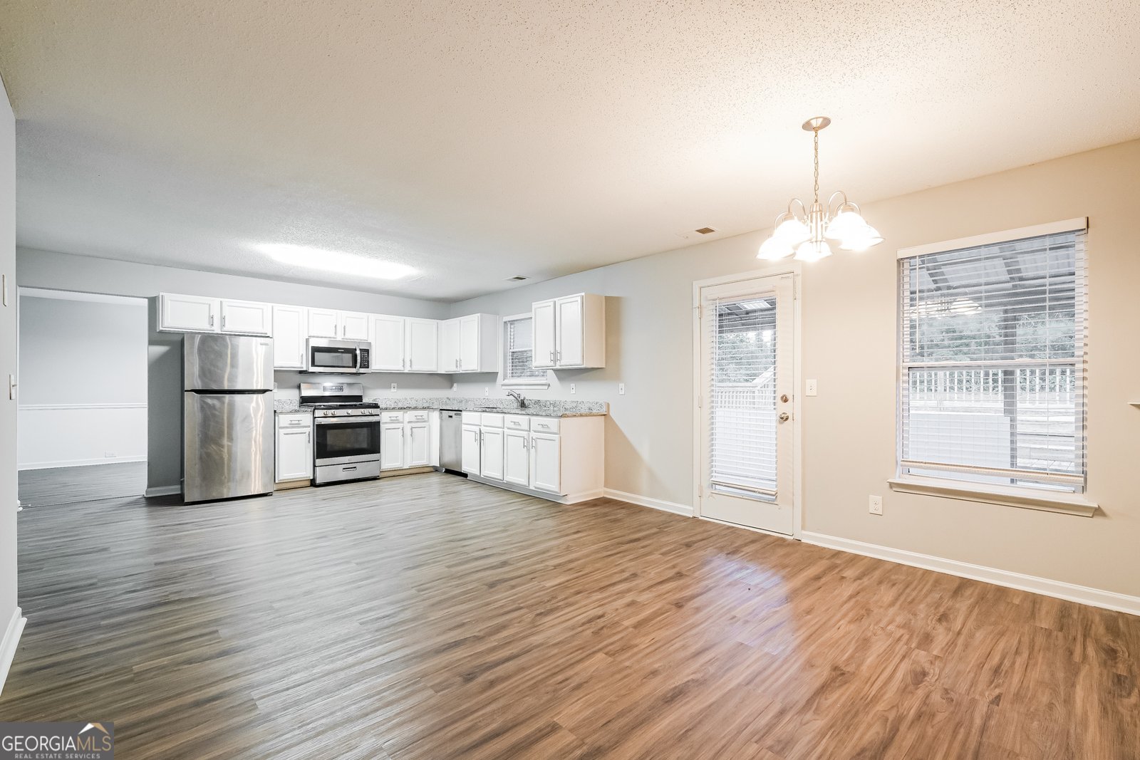 924 Ambeau Circle McDonough - Photo 6